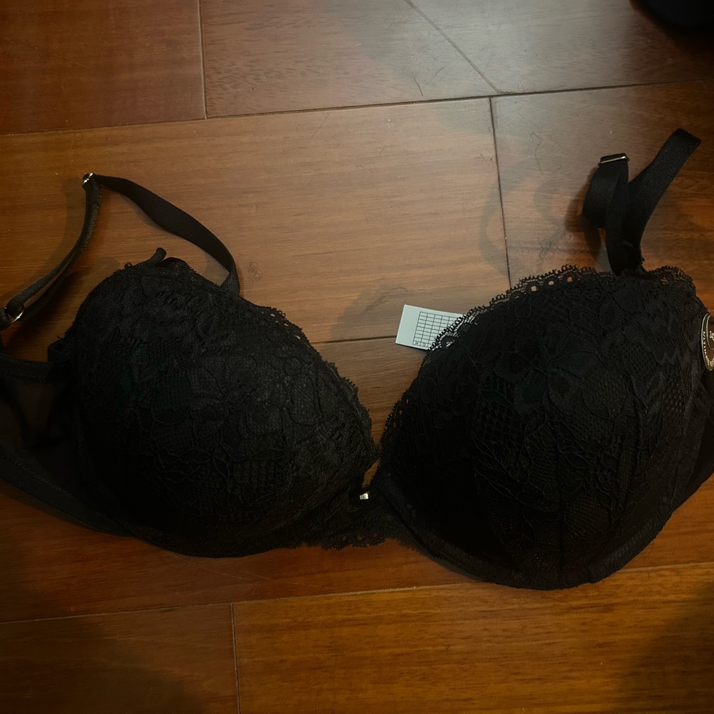 Elegant Black Lace Bra